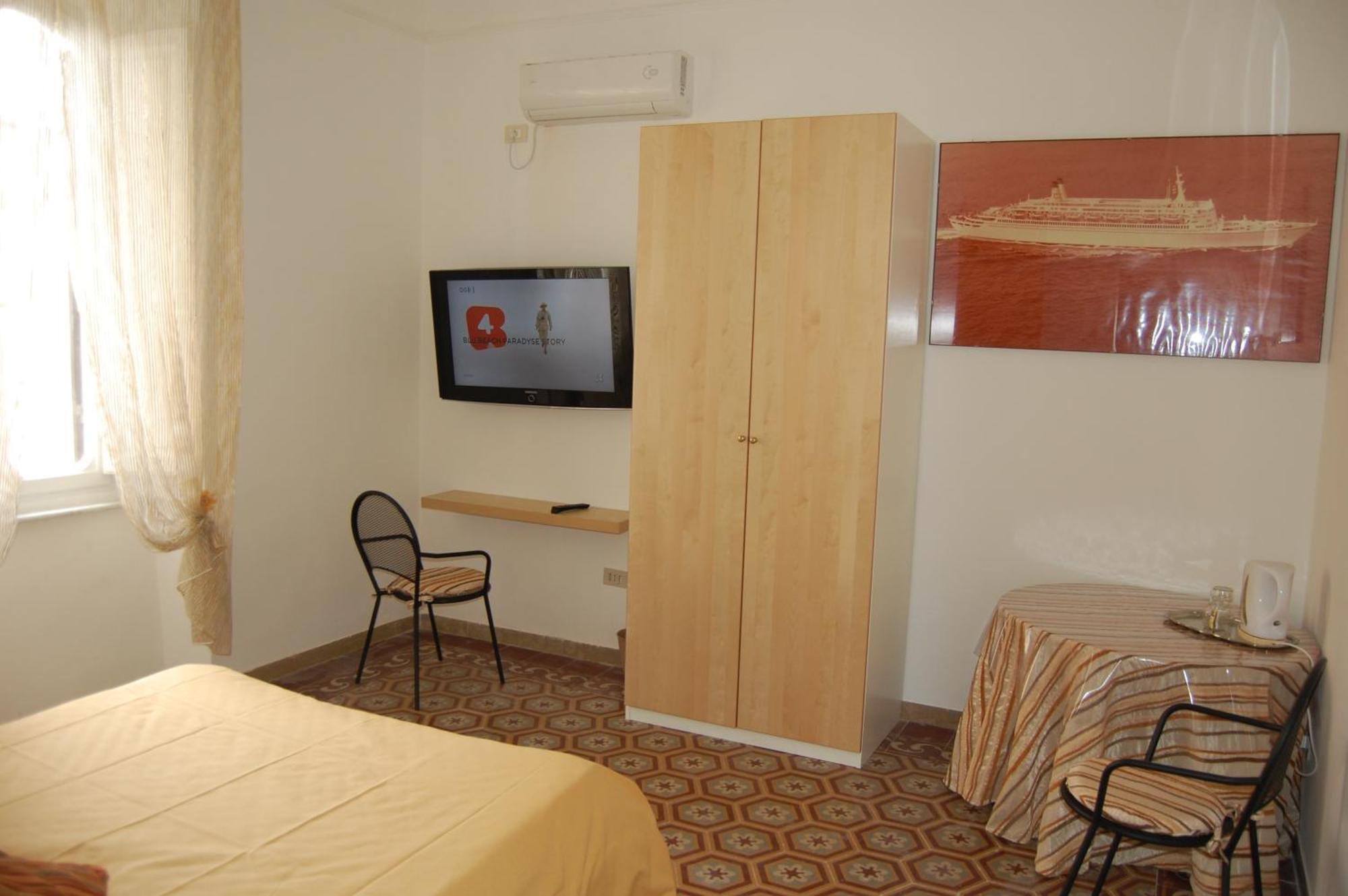 Arena Alfieri B&B Ліворно Номер фото