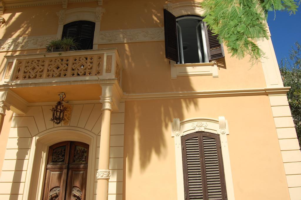 Arena Alfieri B&B Ліворно Екстер'єр фото